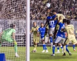 Em jogo apagado, Cruzeiro perde para o Vasco por 3 a 1 pelo Brasileirão