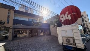 Estúdio Móvel 94 LIVE acompanha a inauguração da nova loja da TDN Tendência nesta quinta (6)