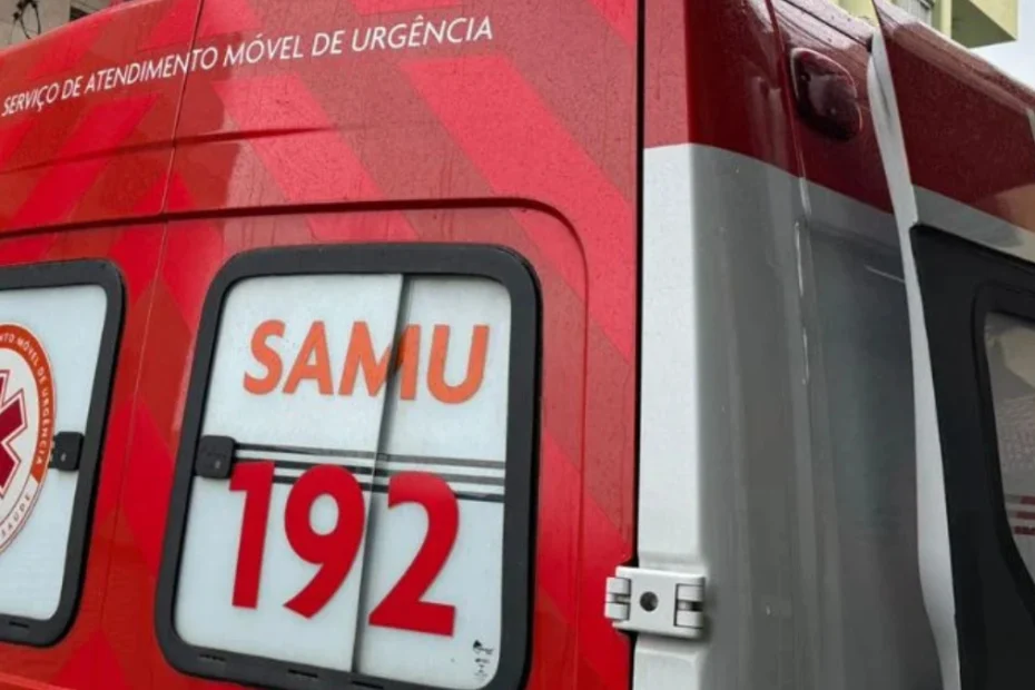 Acidente entre carro e moto deixa duas vítimas em Divinópolis