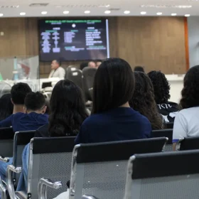 Câmara de Divinópolis aprova R$ 13,5 Milhões para obras e programa para pessoas em situação de rua