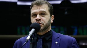 Ex-deputado desiste de ser vice de Flávio Roscoe na disputa ao governo de Minas