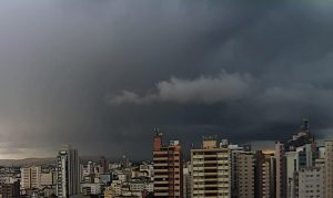 Inmet emite alerta de tempestade para Divinópolis a partir de terça (1º)