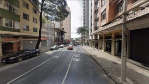 Homem em situação de rua morre após agressão em frente a padaria no bairro Barro Preto, em Belo Horizonte