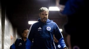 Cruzeiro reforça setor de ataque com apostas em jovens jogadores e enfrenta questionamentos sobre planejamento
