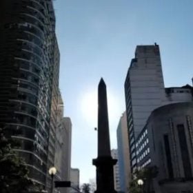 Homem &eacute; preso por tentativa de vender o pr&oacute;prio filho de 3 anos por R$ 10 na Pra&ccedil;a Sete, em Belo Horizonte