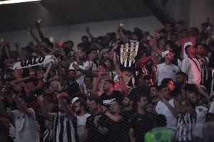 Torcida do Atlético celebra empate no Mineirão e aumenta expectativa para decisão na Arena MRV