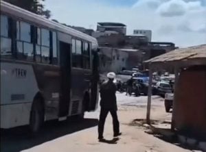 Perseguição da PRF no Anel Rodoviário de Belo Horizonte termina com veículo interceptado após fuga em alta velocidade