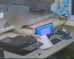 Mulher vítima de violência doméstica entrega bilhete de socorro a enfermeira em hospital de Ibiporã