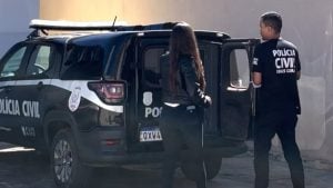 Homem de 20 anos é preso suspeito de divulgar nudez de adolescente durante transmissão ao vivo em Minas Gerais