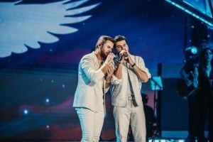 Zé Neto & Cristiano tornam-se os primeiros artistas brasileiros com duas músicas ultrapassando 1 bilhão de visualizações no YouTube
