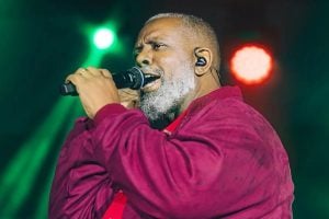 Péricles será responsável por interpretar o Hino Nacional na abertura do NFL Rio Game 2026 no Rio de Janeiro