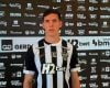 Atlético apresenta Thiago Borbas e reforça intenção de revitalizar carreira do atacante uruguaio
