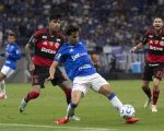 Cruzeiro e Flamengo se enfrentam no Campeonato Brasileiro com vantagem para o time rubro-negro nos números