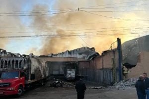 Fábrica da Suggar em Belo Horizonte operava sem AVCB regularizada antes do incêndio, confirma Corpo de Bombeiros