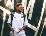 Fred inicia partida pelo Atlético no banco de reservas em estreia oficial pelo clube