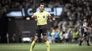 Conmebol escolhe árbitro argentino para jogo de ida entre Red Bull Bragantino e Atlético pelas oitavas da Sul-Americana
