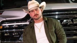 Influenciador C&eacute;sar Rincon se envolve em confus&atilde;o durante Festa do Pe&atilde;o de Barretos e acumula epis&oacute;dios pol&ecirc;micos