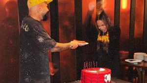 Rafaella Santos celebra aniversário de Gabigol com foto rara ao lado do jogador