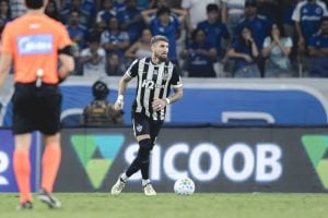 Atlético avalia possibilidade de Lyanco desfalcar clássico contra o Cruzeiro na Copa do Brasil
