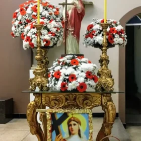 Festa de Santa Helena reúne fé e barraquinhas no bairro Maria Helena em Divinópolis