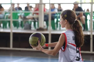 Oito equipes disputam a IV Copa Estrela de Vôlei Feminino Sub-15