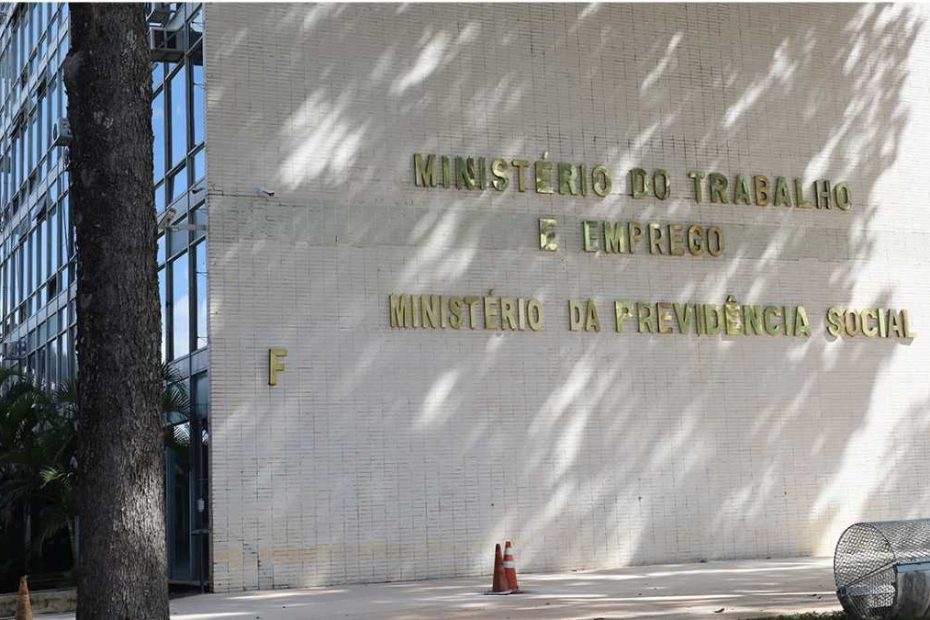 Ministério abre investigação sobre reforma do Diviprev