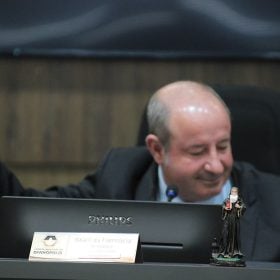 Câmara de Divinópolis vota oito matérias nesta Quinta-Feira (20)