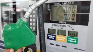 Sede da Petrobras no Rio de Janeiro durante mudança no preço da gasolina