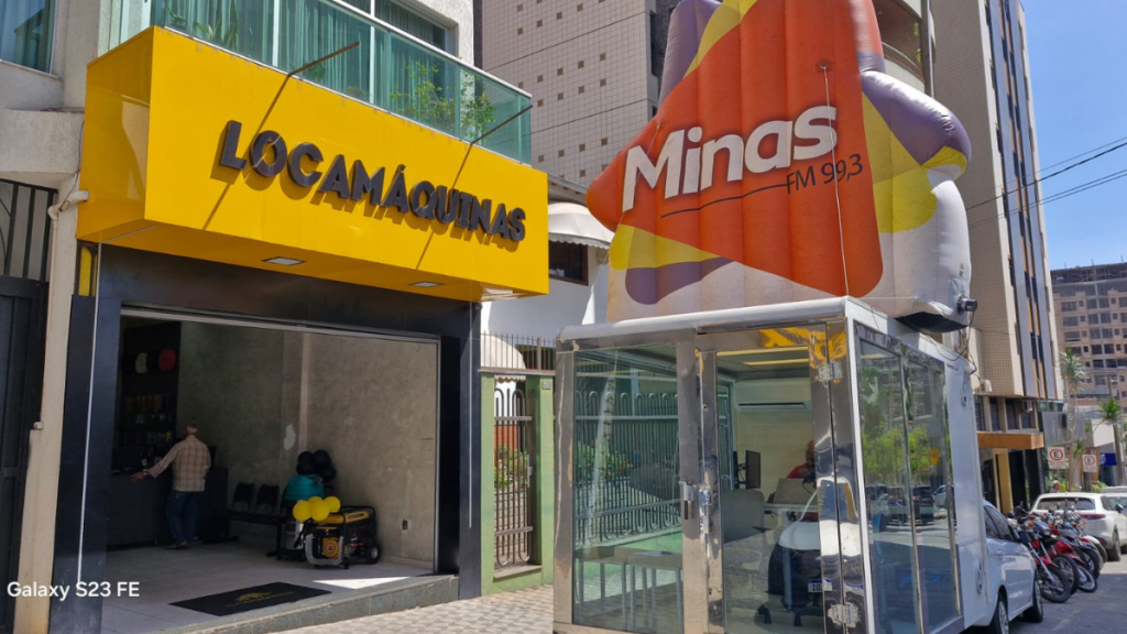 Est&uacute;dio M&oacute;vel da R&aacute;dio Minas est&aacute; hoje na Locam&aacute;quinas
