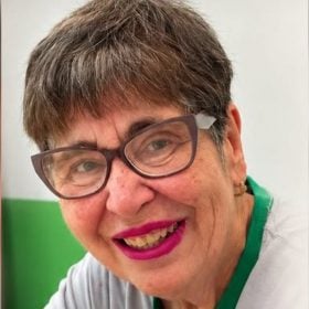 Nota de pesar publicada pela APAE de Divinópolis após a morte de Poliana, idosa vítima de atropelamento no Centro da cidade.