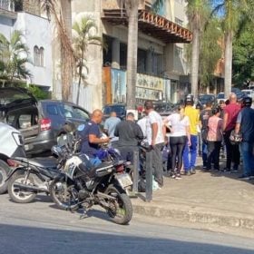 Idosa é atropelada na av. Divino Espírito Santo, em Divinópolis