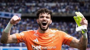 Otávio, goleiro do Cruzeiro, é convocado pela primeira vez para a Seleção Brasileira