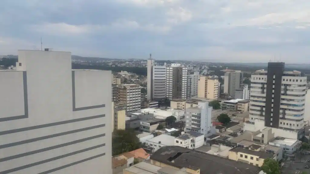 Previs&atilde;o do tempo em Divin&oacute;polis nesta ter&ccedil;a-feira (1&ordm;) com possibilidade de chuva &agrave; noite