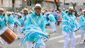 Festas de Reinado em Divinópolis reúnem oito celebrações entre setembro e novembro, com programação em diferentes bairros e comunidades.