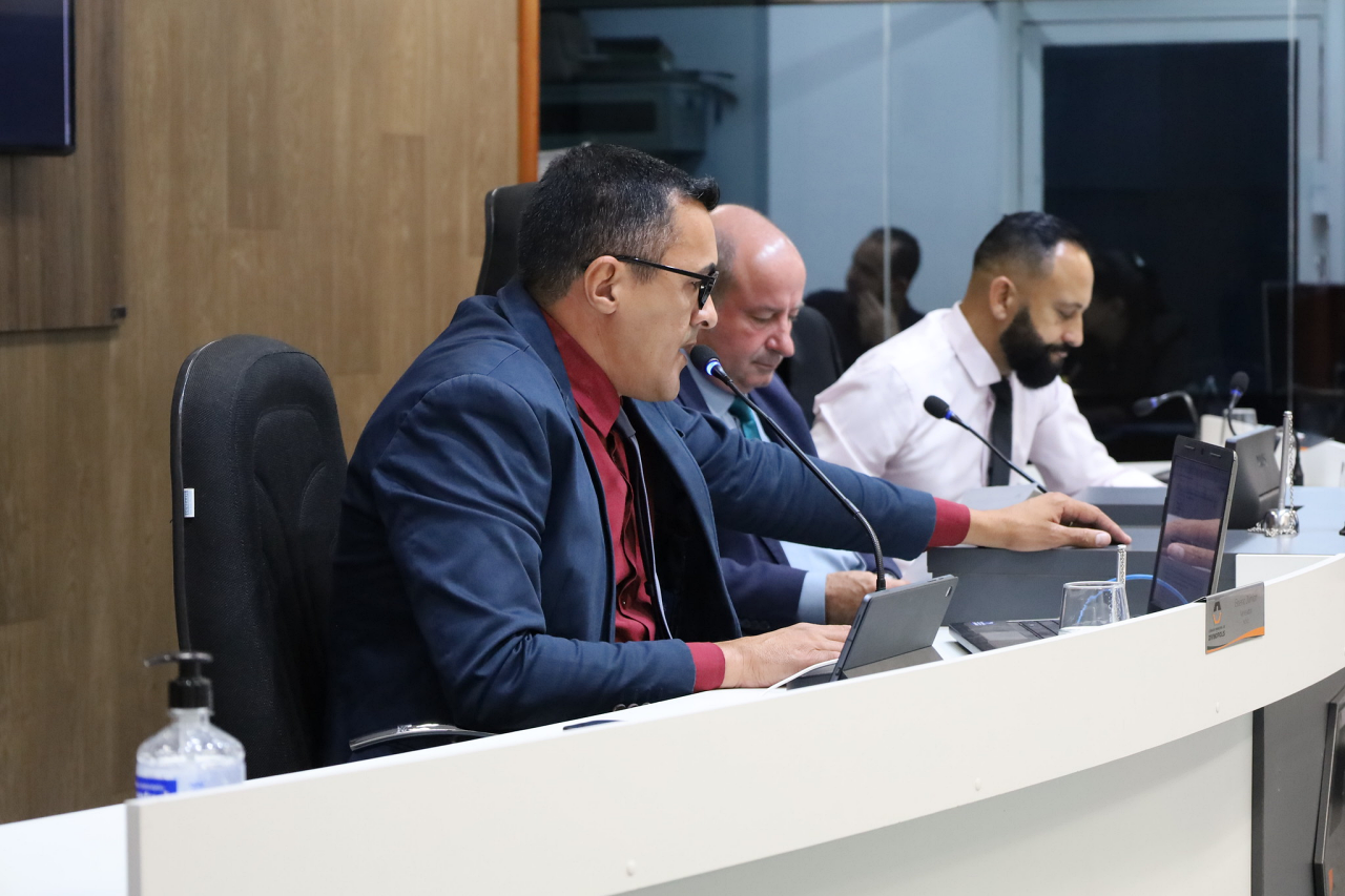 Reuni&atilde;o da C&acirc;mara vota creche integral e projeto STAVA