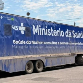 Carreta da Saúde da Mulher oferece exames e consultas do SUS em Divinópolis