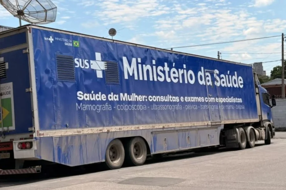Carreta da Saúde da Mulher oferece exames e consultas do SUS em Divinópolis