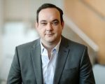 Fl&aacute;vio Roscoe, candidato do PL ao Governo de Minas, durante atividade de campanha