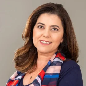 Candidata Gleide Andrade reforça anúncios de investimentos para região