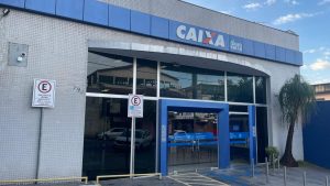 Greve da Caixa continua ap&oacute;s funcion&aacute;rios rejeitarem acordo