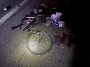 Ciclista morre após ser atropelado na BR-262, em Nova Serrana