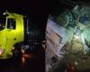 Motorista morre após carretas baterem de frente na BR-262