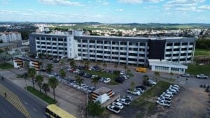 Servidores de Divinópolis ficam de home office após falta d'água e não fornecimento de água potável