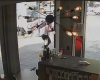Motociclista relata acidente na Rua Goiás, em Divinópolis