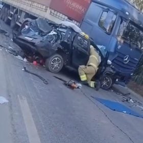 Acidente com vítima fatal interdita BR-354 próximo a Iguatama