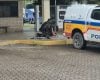 Jovem é preso com granadas e drogas em ônibus na BR-116, em Minas Gerais
