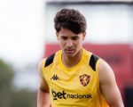 Volante do Cruzeiro aguarda oportunidade no Sport após negociação envolvendo Zé Lucas
