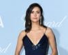 Nina Dobrev é interrompida por segurança durante passagem pelo tapete vermelho no Festival de Veneza