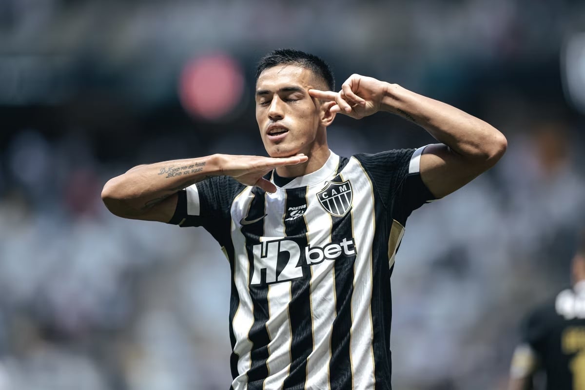 Atl&eacute;tico-MG elimina&nbsp;o Santos nos&nbsp;p&ecirc;naltis e avan&ccedil;a&nbsp;&agrave; semifinal da&nbsp;Sul-Americana