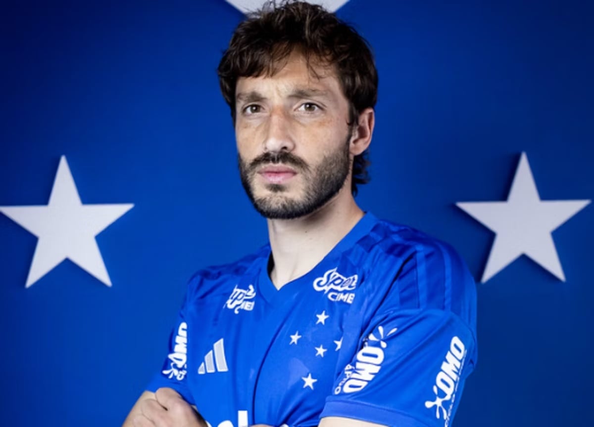 Cruzeiro atinge oito jogadores estrangeiros no elenco e se aproxima de recorde de presença internacional na história do clube